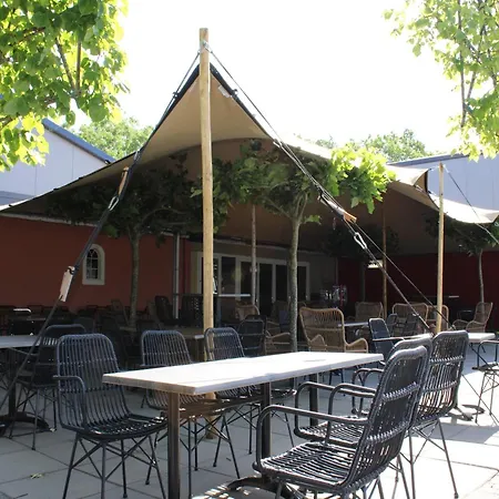 On The Recreational * Lathum