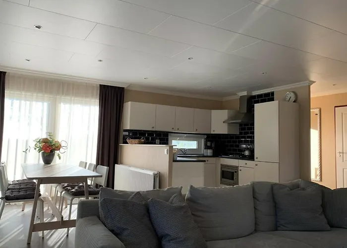 On The Recreational Дом отдыха Lathum